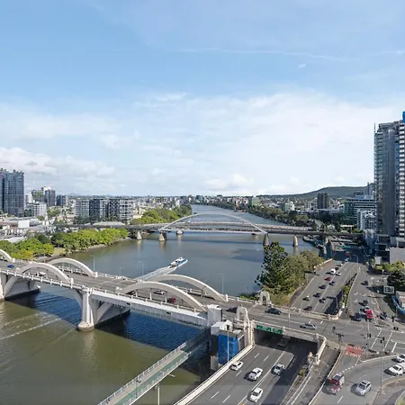 Park Regis North Quay Apartment