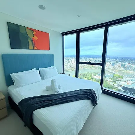 Skytower Level 68&amazing River Views&pet Friendly Apartment *