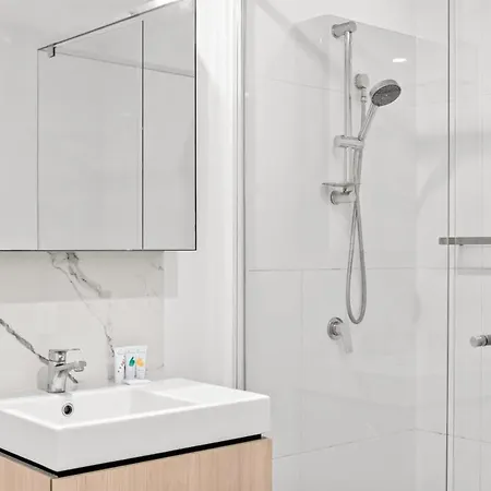 Apartment Luxury South Retreat With Pool & Parking Brisbane