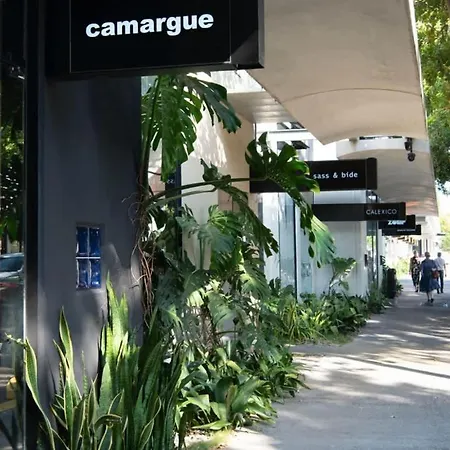 Apartment Point Peninsula - 2bed-2bath-car-pool - Teneriffe Brisbane