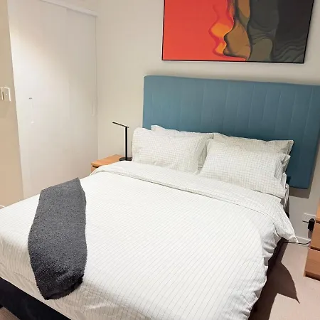 Skytower Level 68&amazing River Views&pet Friendly *