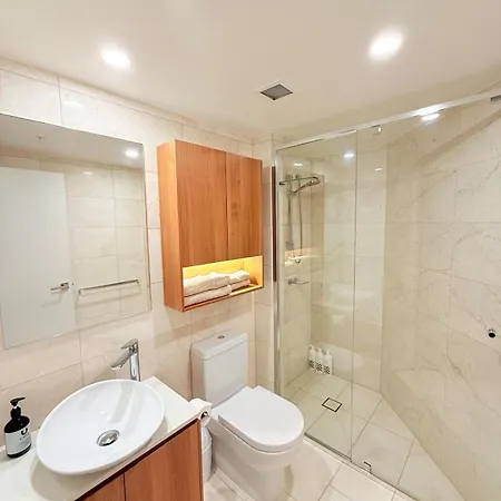 Apartment Skytower Level 68&amazing River Views&pet Friendly *