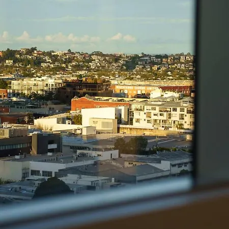 The Valley 1br Sofa Bed Parking Pool And Gym Apartment Brisbane