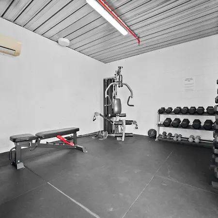 Valley Stylish Parking Pool And Gym *