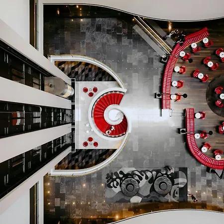 Intercontinental By Ihg 5*