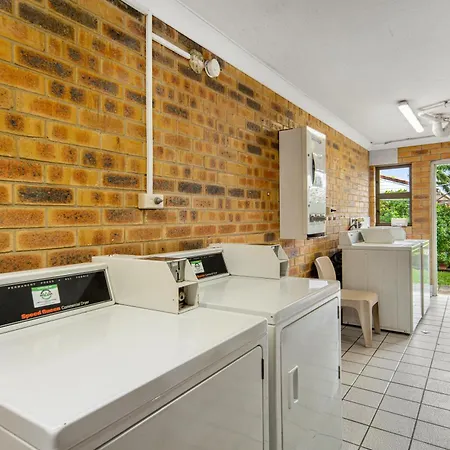 Sunnybank Star Hotel 4*