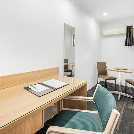 Sunnybank Star Hotel 4*