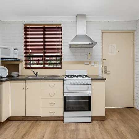 Sunnybank Star Hotel 4*