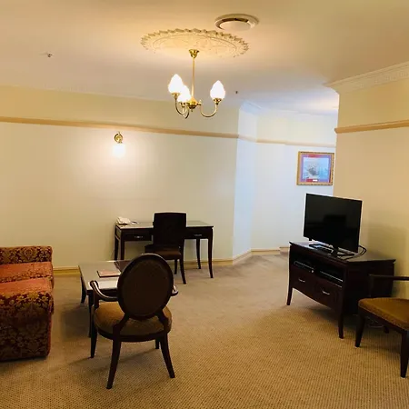Royal Hotel 4*
