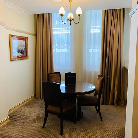 Hotel Royal 4*