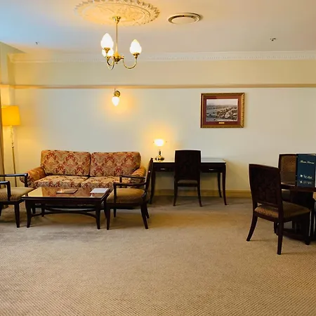 Royal Hotel Brisbane