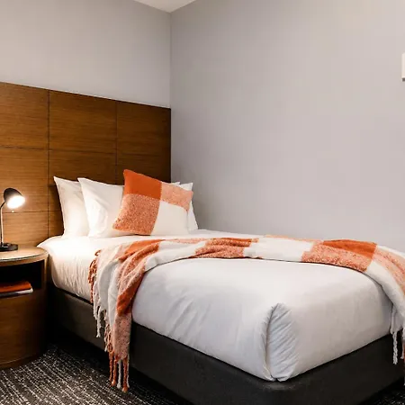 Punthill Spring Hill 5*