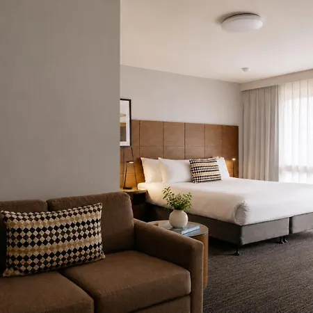 Punthill Spring Hill Aparthotel 5*