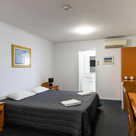 Queensport Hotel Motel Brisbane