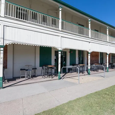 Queensport Hotel 4*
