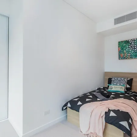 Kozyguru | Brisbane Cbd 2 Bed | Skytower *