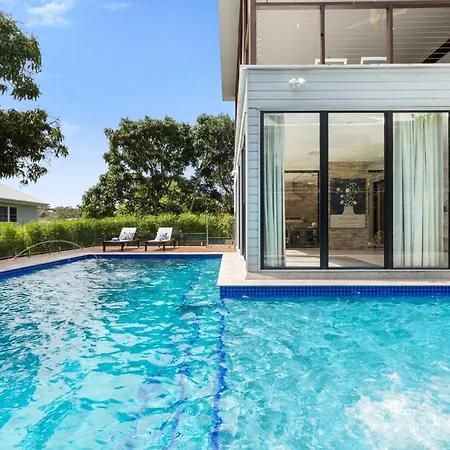 5bdr Ultimate Family Retreat Pool Toys Galore Holiday home *