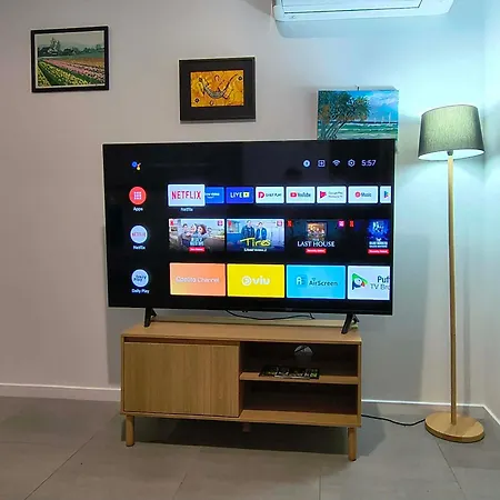 Brand New Stylish Tranquil & Self Check In Apartment Brisbane