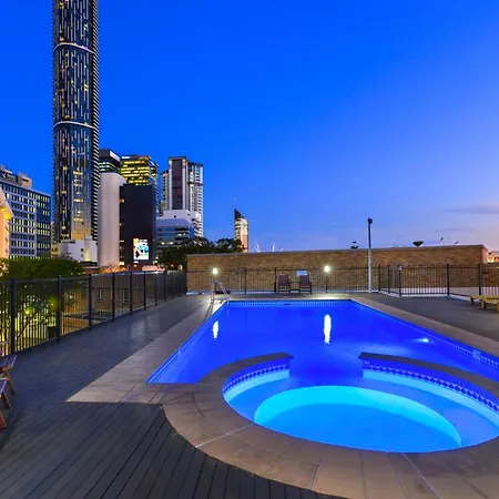 Apartment Park Regis North Quay *