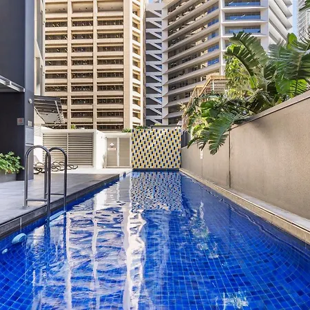 2br With Pool, Gym, Sauna & Wifi Apartment *
