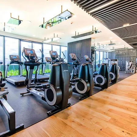 Fully Furnished Luxury Fortitude Valley * Brisbane