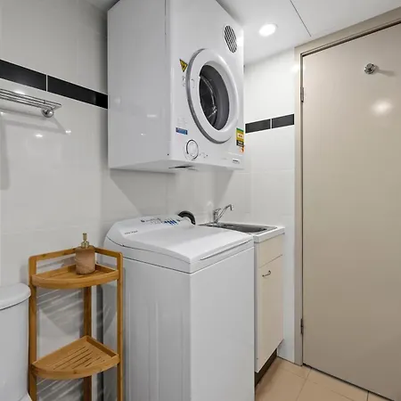 2br With Pool, Gym, Sauna & Wifi