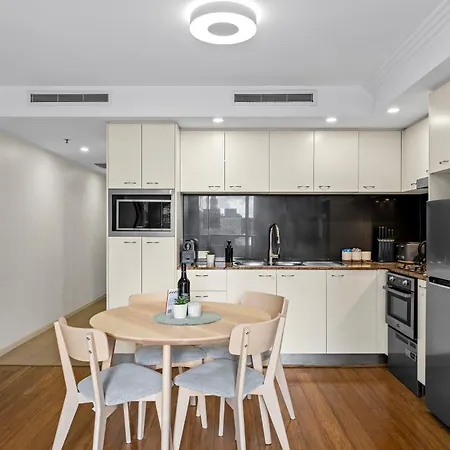 2br With Pool, Gym, Sauna & Wifi Apartment Brisbane