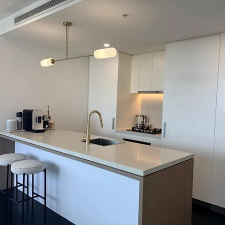 Apartment Horizon By Courtney Rogers - 2 Bedroom With Skyline Views, Parking, Heated Infinity Pool, Fitness Centre *