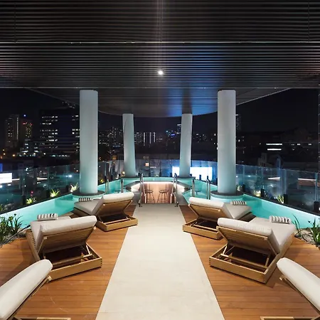 Horizon By Courtney Rogers - 2 Bedroom With Skyline Views, Parking, Heated Infinity Pool, Fitness Centre * Brisbane