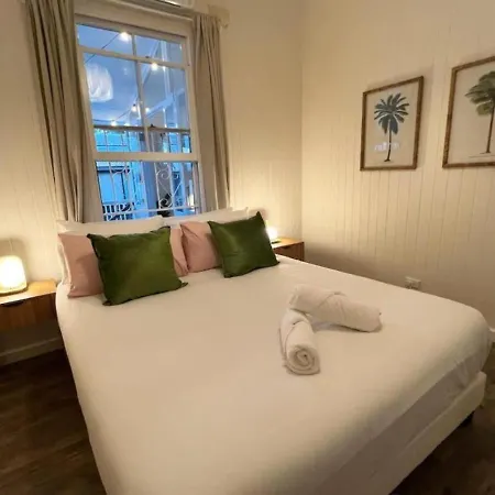 Paddington Springs - Pool & Pet Friendly House Brisbane