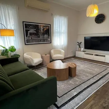 Holiday home Paddington Springs - Pool & Pet Friendly House