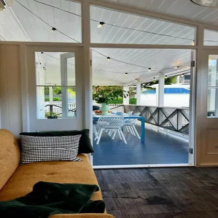 Holiday home Paddington Springs - Pool & Pet Friendly House