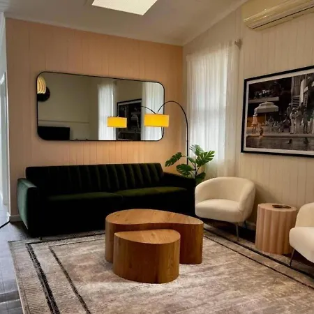 Holiday home Paddington Springs - Pool & Pet Friendly House *