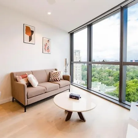 Apartment Iconic 1br River Views Sky Deck & Casino Living Brisbane