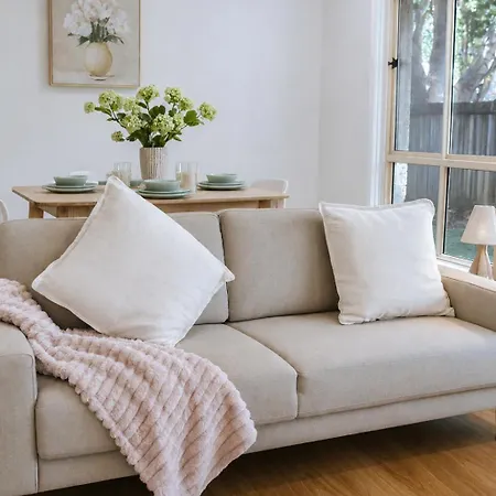 Spacious 3br W Parking In Sunnybank - Relax & Unwind Holiday home *