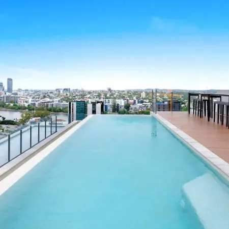 Apartment Amazing Views 2bd 2ba Homey Toowong Abode Pool M29 *