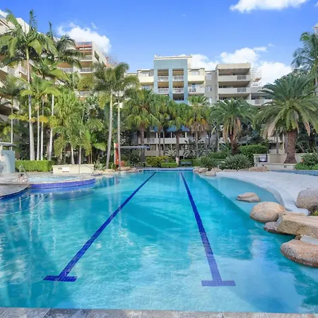 Style 2br With Views, Balcony & Car Park
