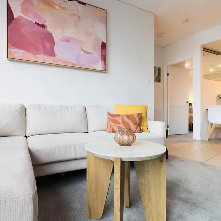 Apartment Heart Of Brisbane - Skytower Cbd Getaway - Level 40 Pool & Gym - Walk Everywhere Brisbane