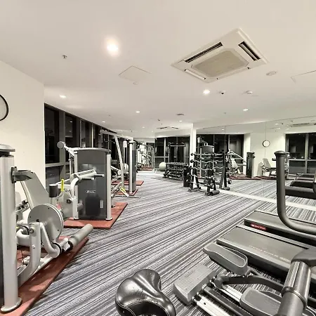 Ryeva With Free Parking, Pool, Sauna, Gym & River Views * Brisbane