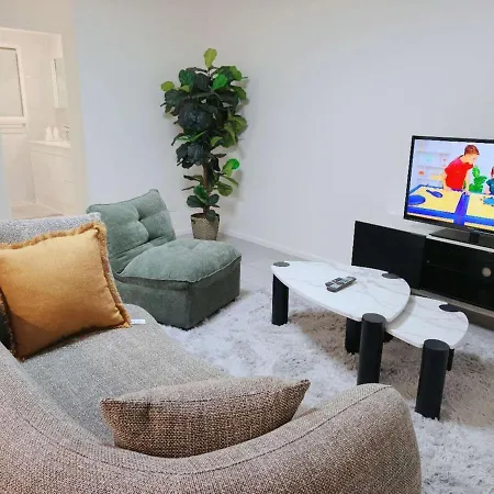 Sunnybank Hills Walkable Retreat Holiday home