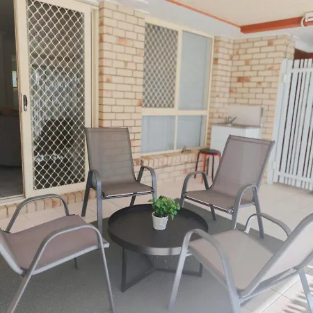 Sunnybank Hills Walkable Retreat