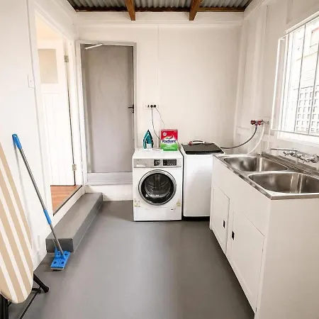 Spacious & Stylish Family Friendly Near Cbd Holiday home Brisbane