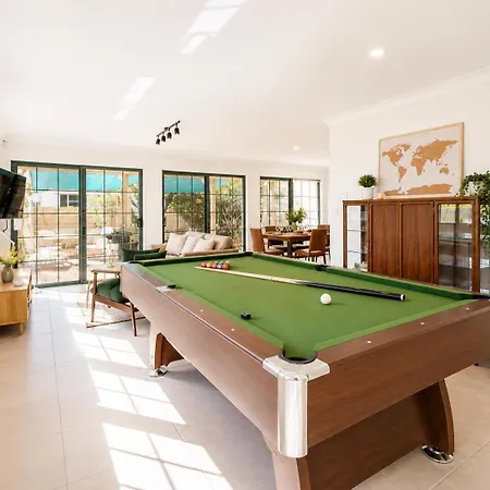 The Mango Tree On York Holiday home *