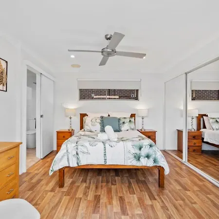 Holiday home 3br Bulimba Family Retreat *