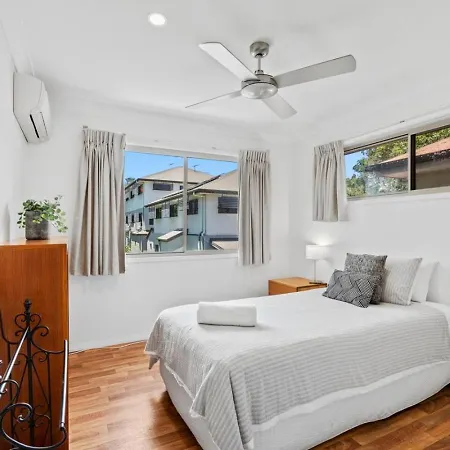 Holiday home 3br Bulimba Family Retreat