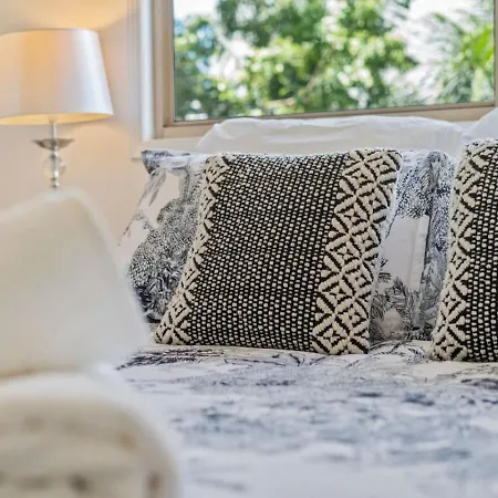 3br Bulimba Family Retreat Holiday home