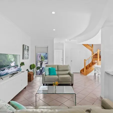 3br Bulimba Family Retreat *