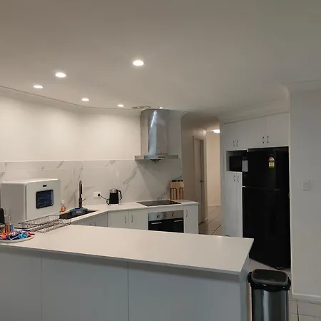 Sunnybank Hills Walkable Retreat Holiday home Brisbane