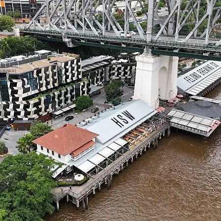 Holiday home The Mango Tree On York Brisbane