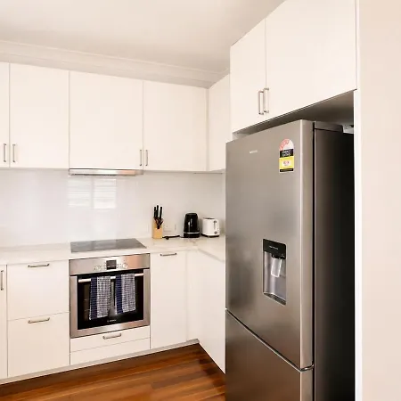 Holiday home Charming Queenslander 3 Bed 1 Bath In West End *